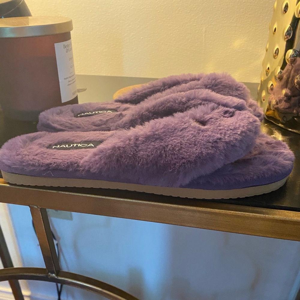 Women’s Slippers